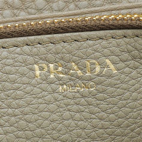 Prada Vitello Grain Zip